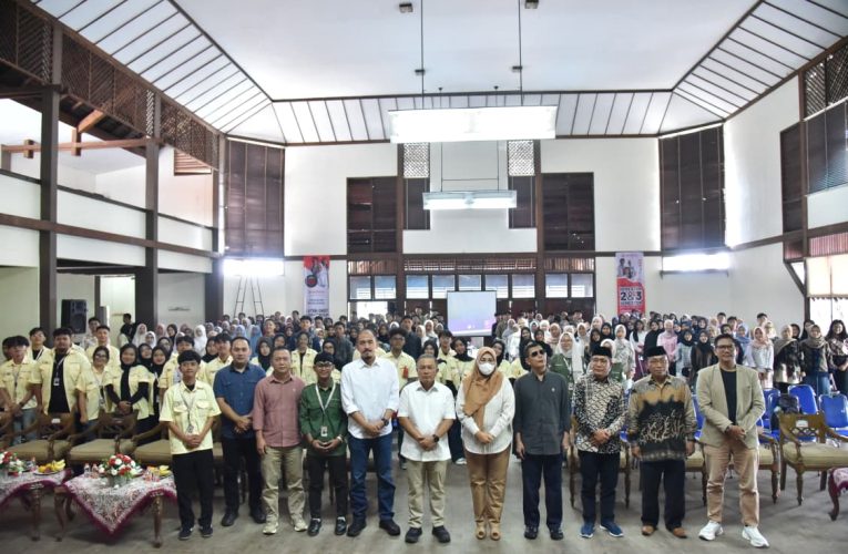Om-Jok 2026 Jadi Jembatan Regenerasi, Mahasiswa Perantauan Pulang Membawa Peta Masa Depan Pelajar Kuningan