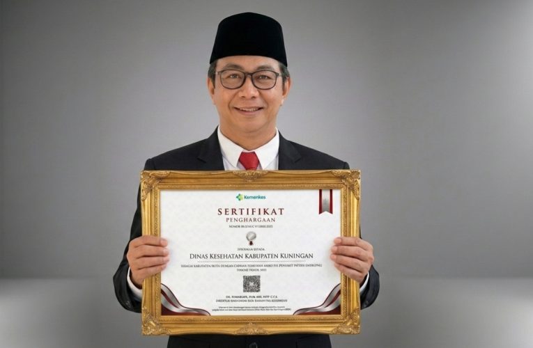 Dinkes Kuningan Borong Dua Penghargaan Nasional Kemenkes atas Pemetaan Risiko Penyakit Emerging
