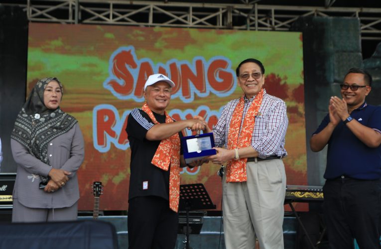 Belajar dari Saung Rahayat 2025, Ketika “Ngariung” Menjadi Kekuatan Penggerak Ekonomi Daerah