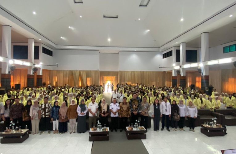 Mahasiswa Uniku Disiapkan Jadi “Tameng” Melawan Penipuan Digital di Kuningan