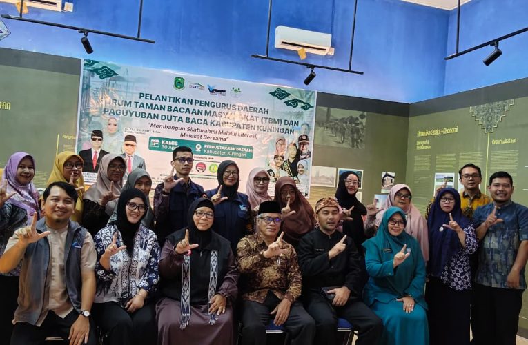 Kuningan Bidik 5 Besar Literasi Jabar, Forum TBM dan Paguyuban Duta Baca Resmi Dilantik untuk Akselerasi IPM