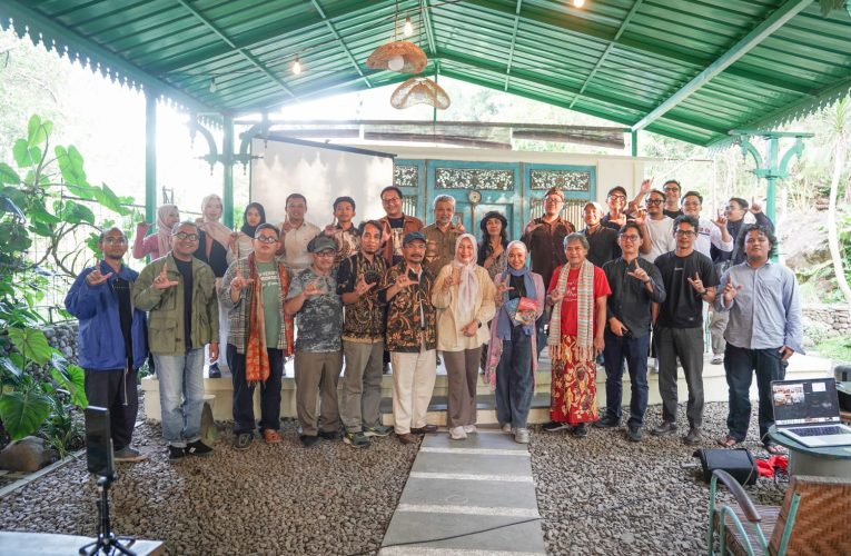 Perkuat Ekosistem Kreatif, FSBL Ciremai 2026 Sukses Satukan Lintas Komunitas di Kuningan
