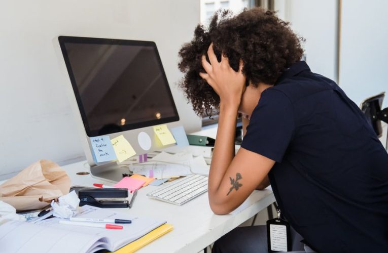 Mengenal Burnout di Tempat Kerja dan Cara Mengatasinya Sebelum Terlambat