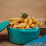 fried fries in close up photography