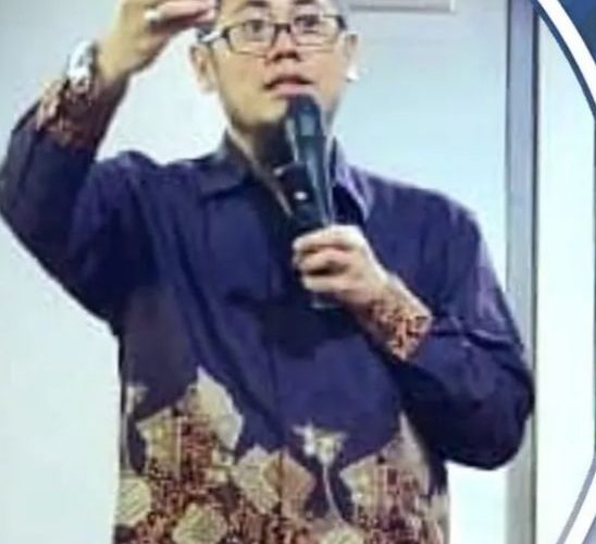 Menemukan Kedamaian dan Kemuliaan Hidup dalam Dekapan Sunnah Nabi