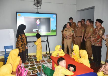 salah satu proses belajar di TK Al-Fatah